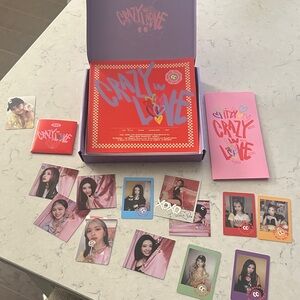 ITZY Crazy in Love box with Photocards
